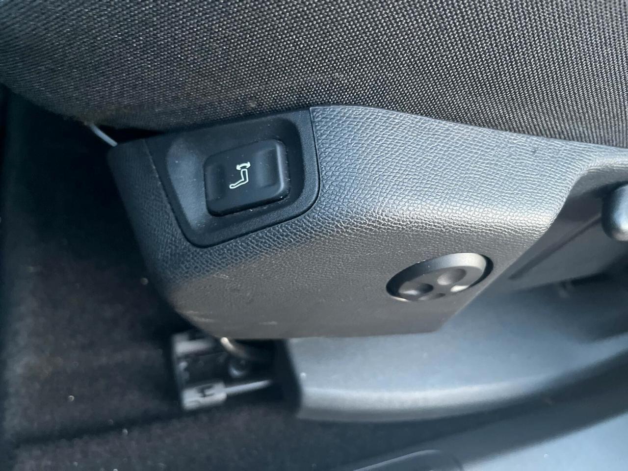 Peugeot 3008 BlueHDi 130 S&S EAT8 Active Pack