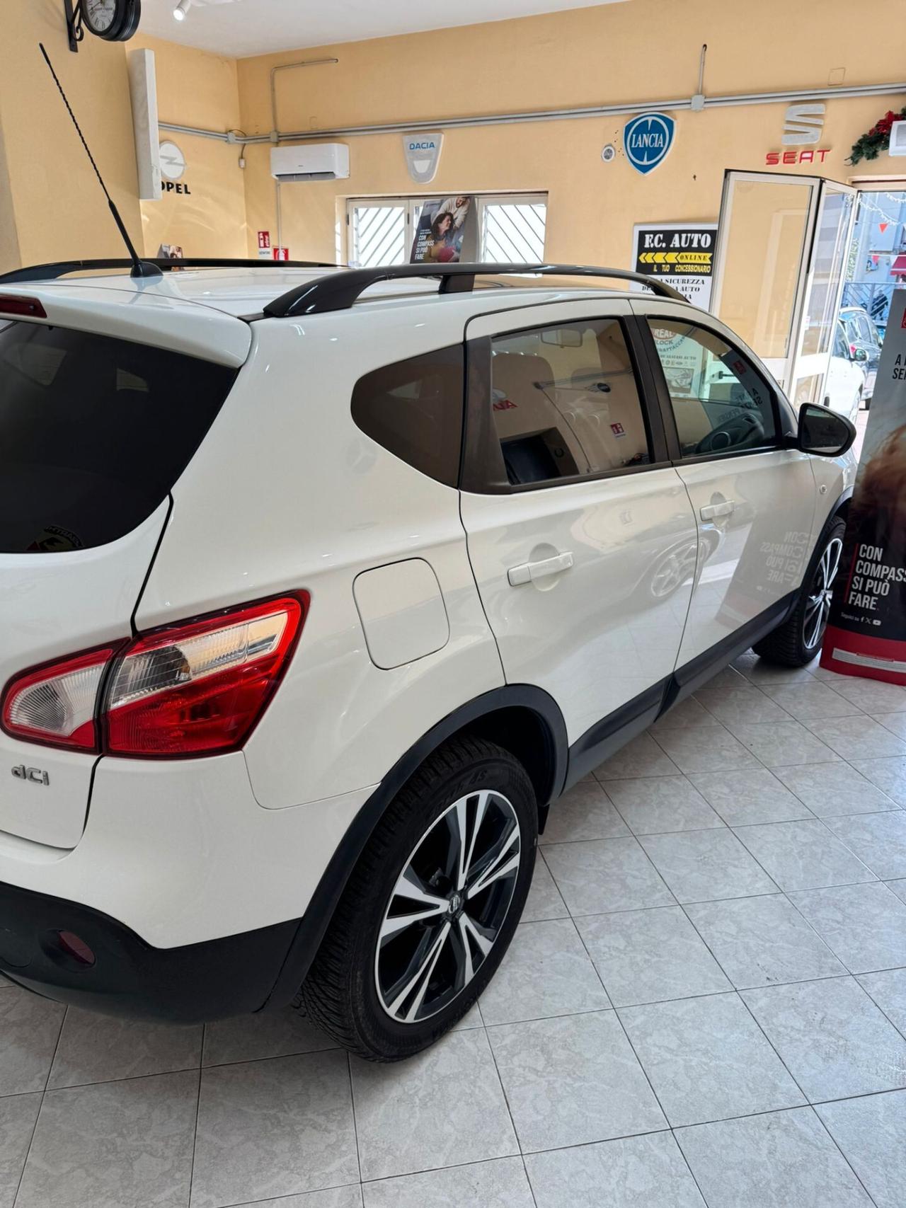 Nissan Qashqai 1.5 dCi DPF Tekna