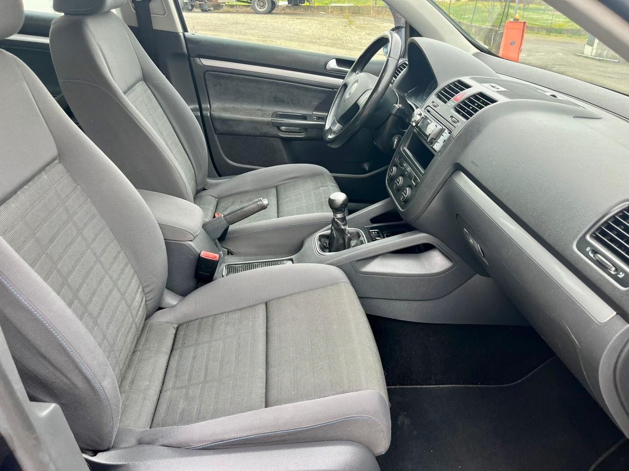 VW Golf 1.6benz 2007 154.000km cinghia e tagliando fatti