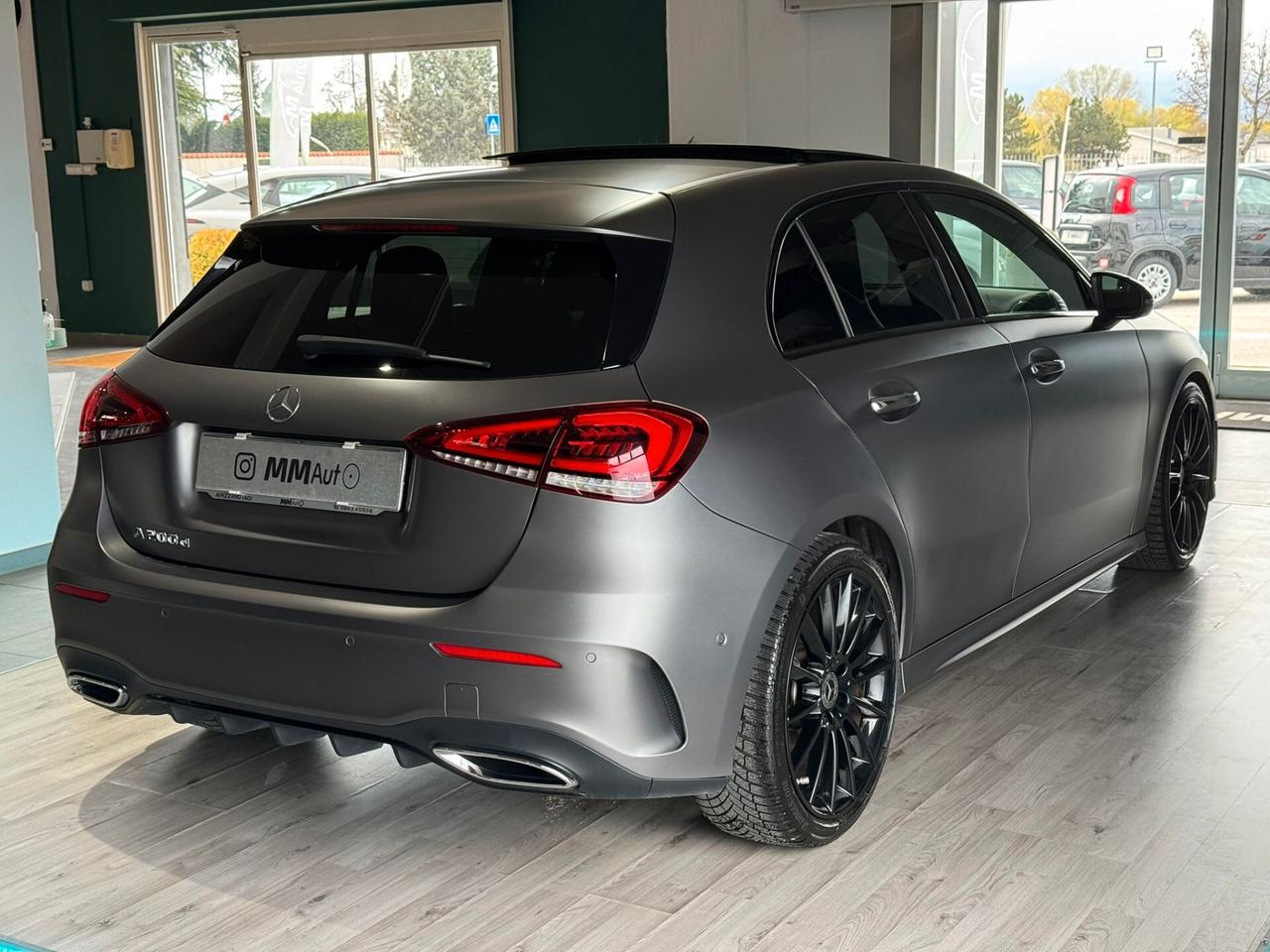 Mercedes-benz A 200d Premium AMG Night Edition MAGNO