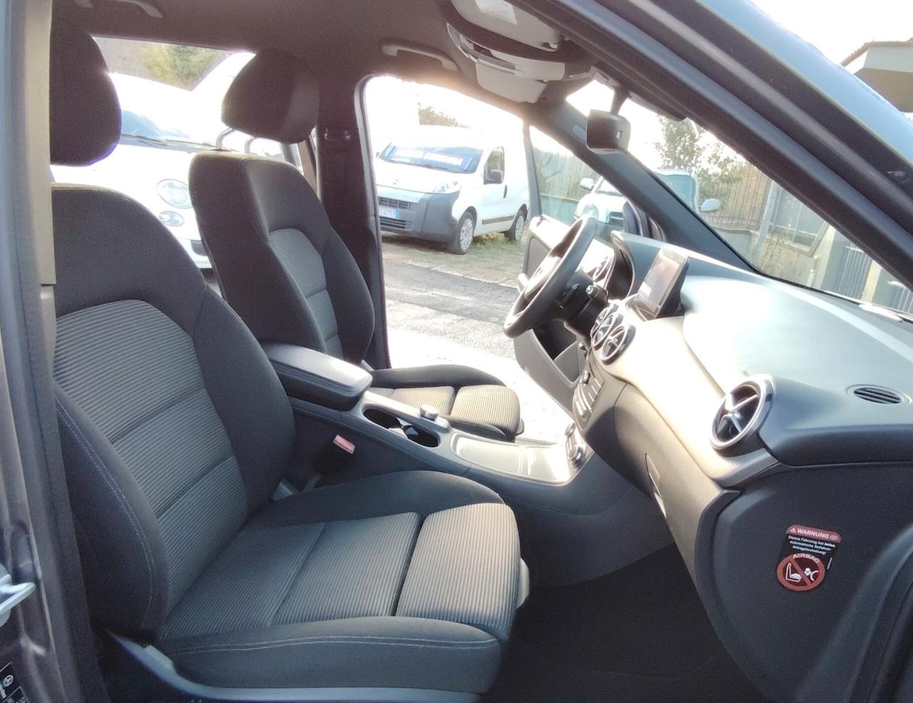 Mercedes-benz B 180 d Automatic Premium