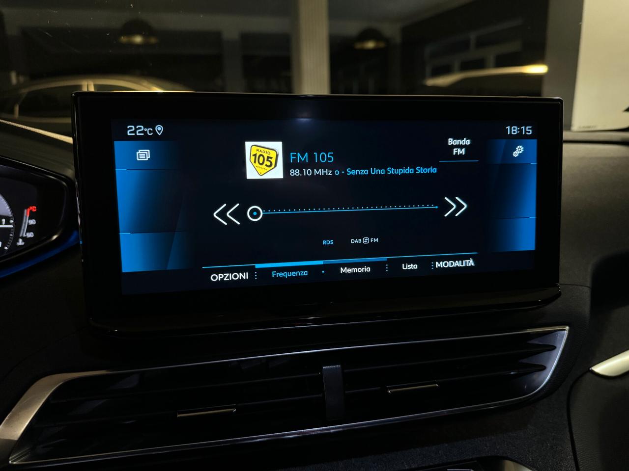 PEUGEOT 5008 1.5 BLUEHDI 130CV EAT8 7 POSTI ALLURE 2021