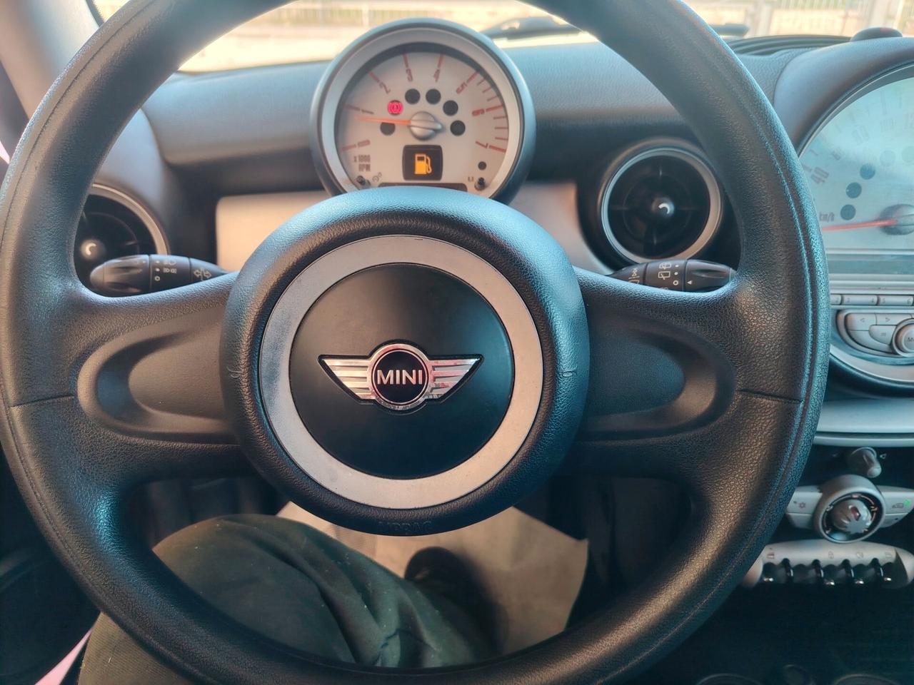 Mini 1.6 16V Cooper D