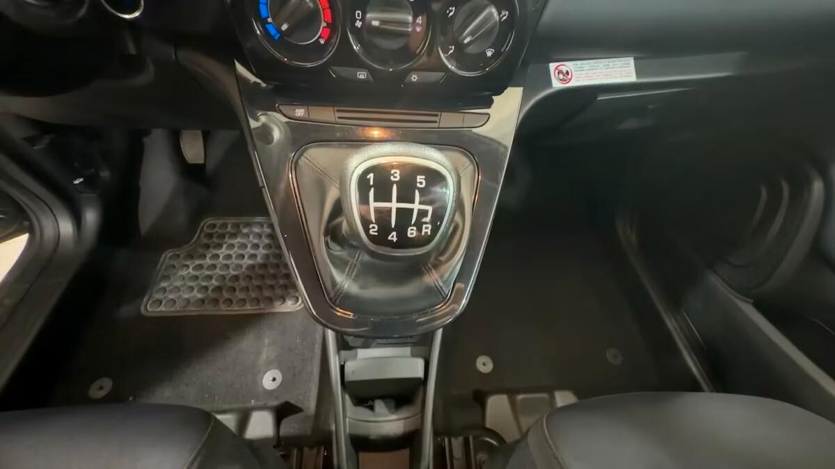 Lancia Ypsilon 1.0 FireFly 5 porte S&S Hybrid Platino