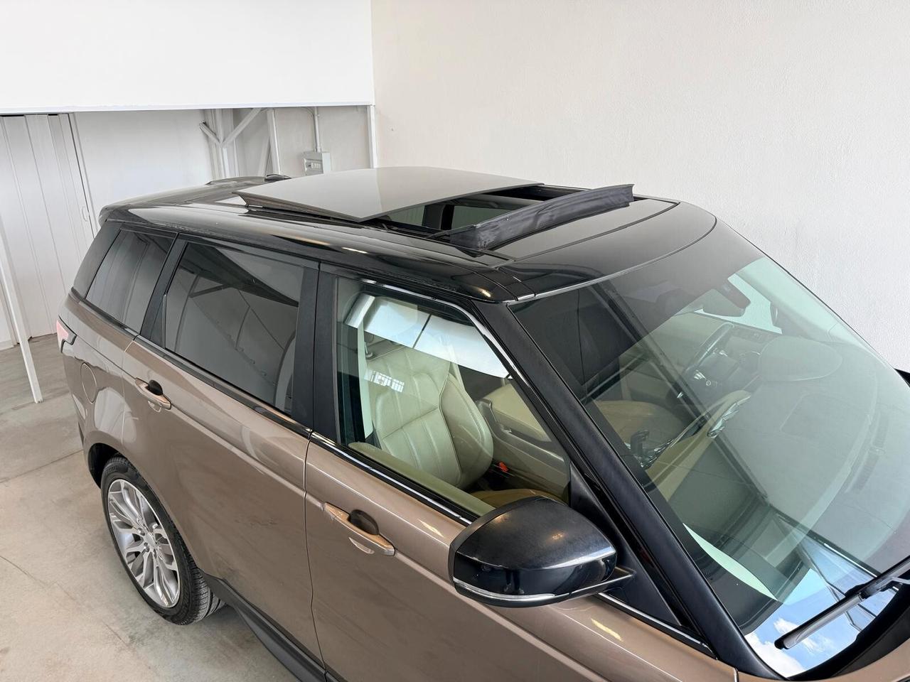 Land Rover Range Sport 3.0 TDV6 TETTO/Unipro