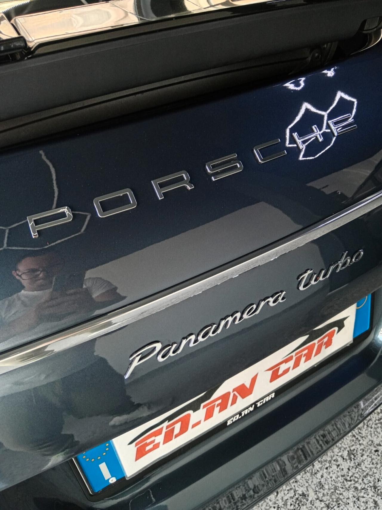 Porsche Panamera 4.8 Turbo