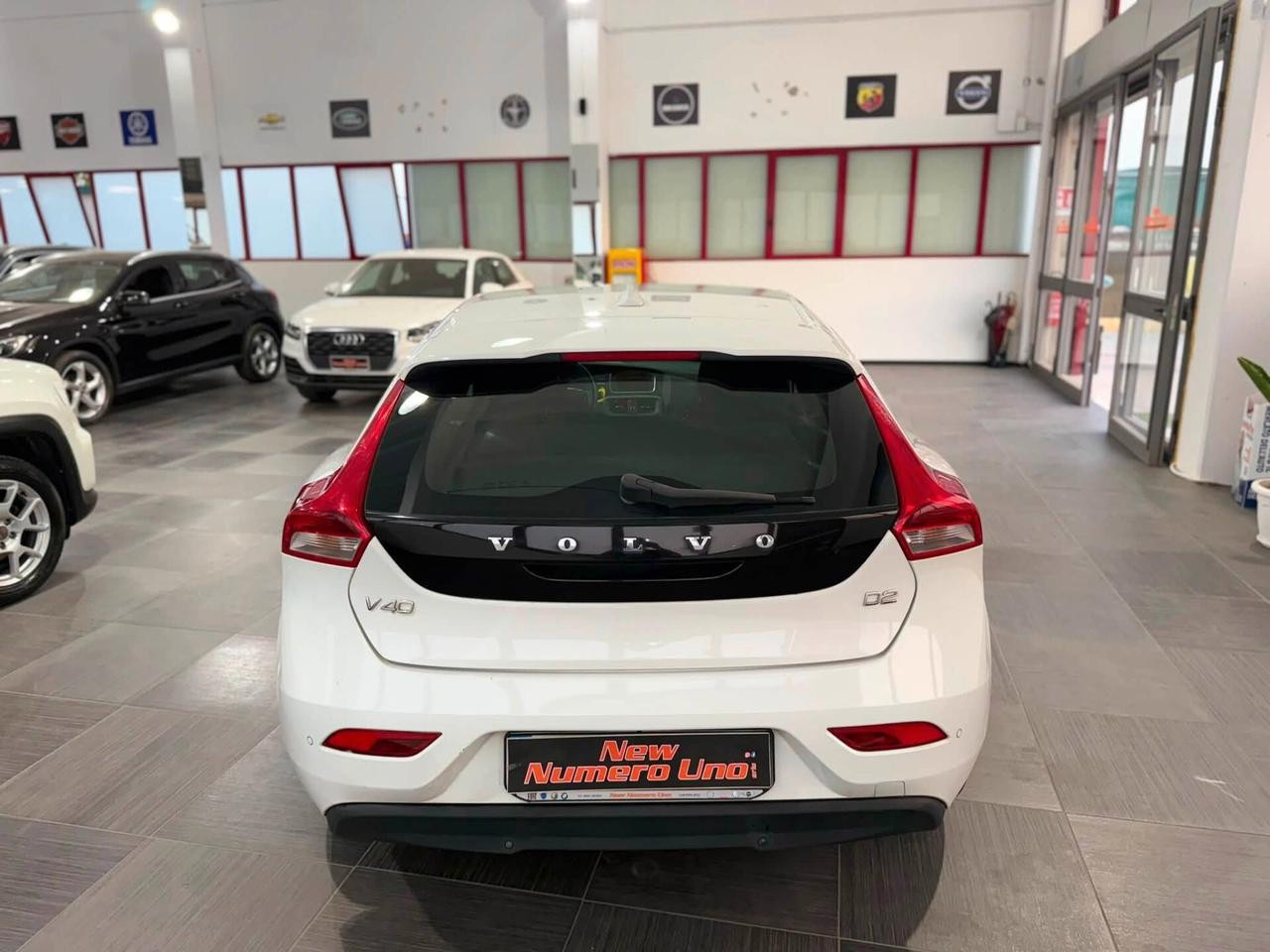 Volvo V40 D2 1.6 115cv SUMMUM 2015