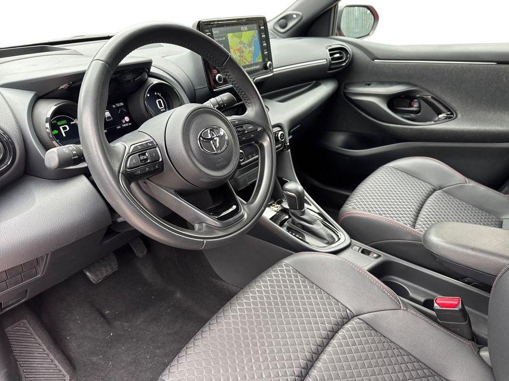 Toyota Yaris 1.5 hybrid Premiere
