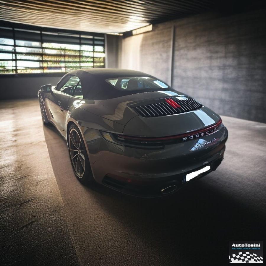 PORSCHE - 992 - 911 Carrera 4S cabrio