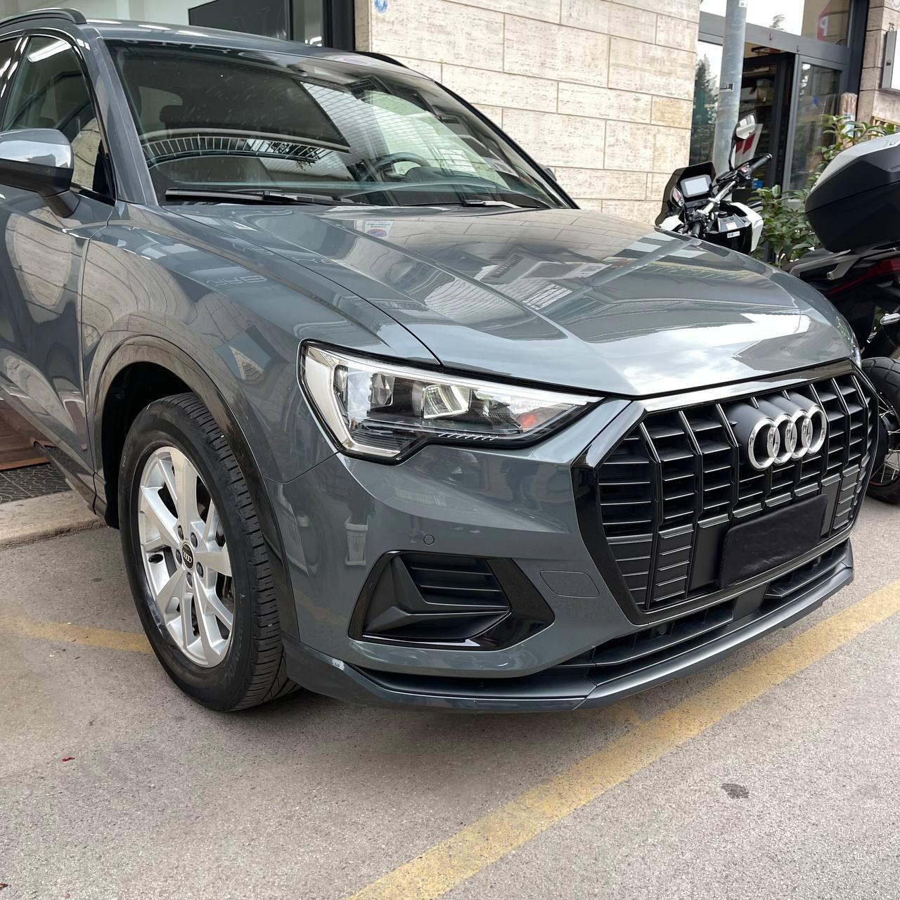 Audi Q3 35 TFSI Business Advanced