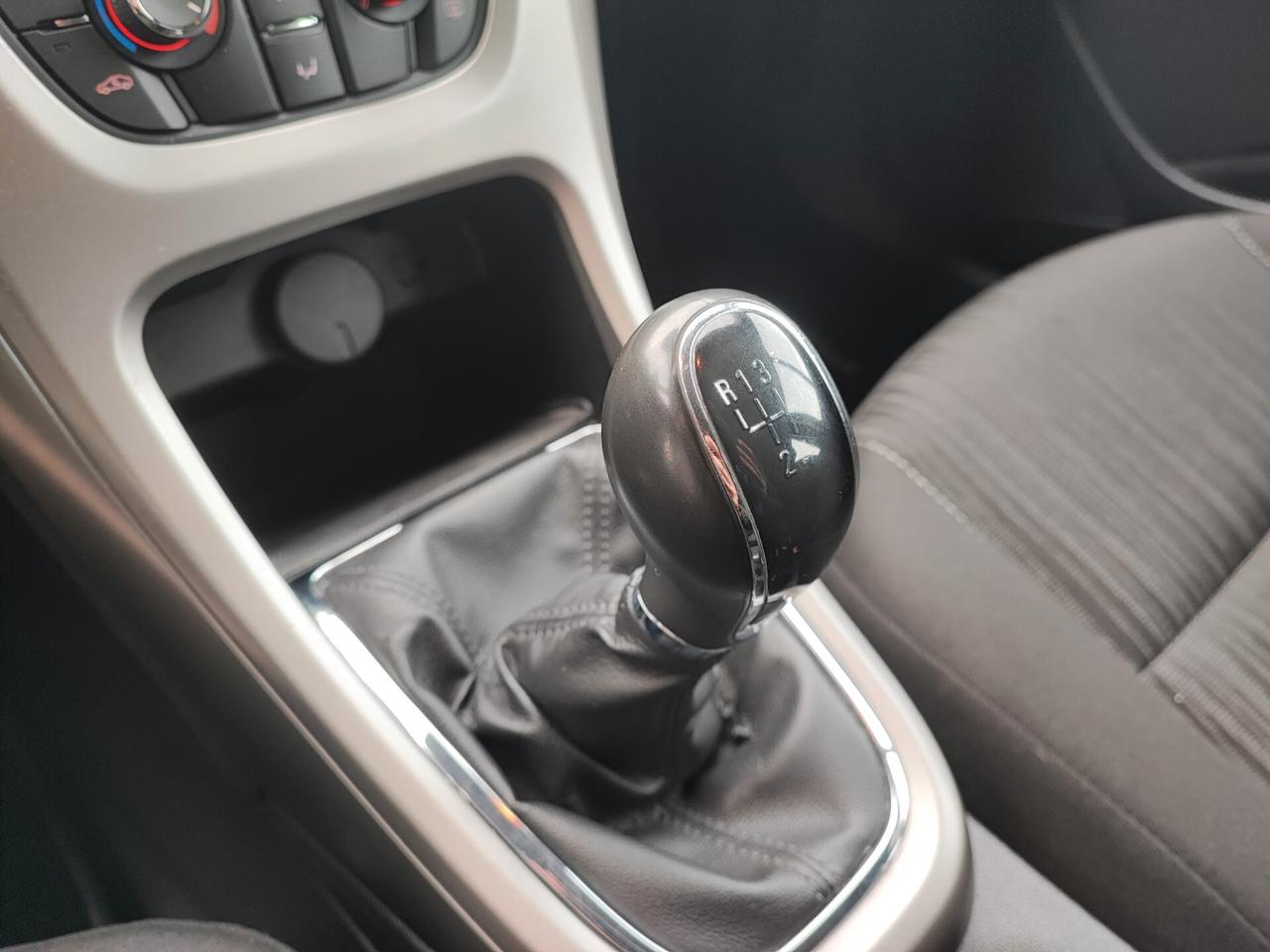 Opel Astra 1.6 115CV Sports Tourer Cosmo