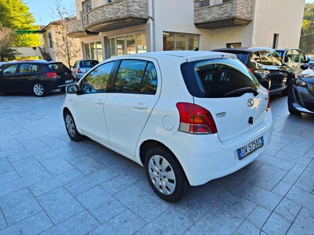TOYOTA Yaris 1.4 D-4D 5 porte Sol