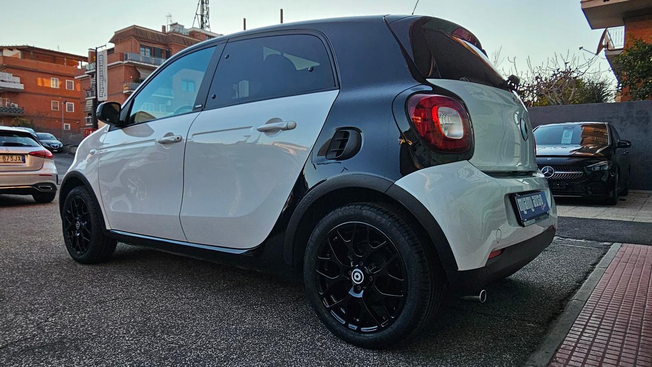 Smart ForFour 90 0.9 Turbo twinamic Passion PACK SPORT UNIPRO NAV ANDROID 16