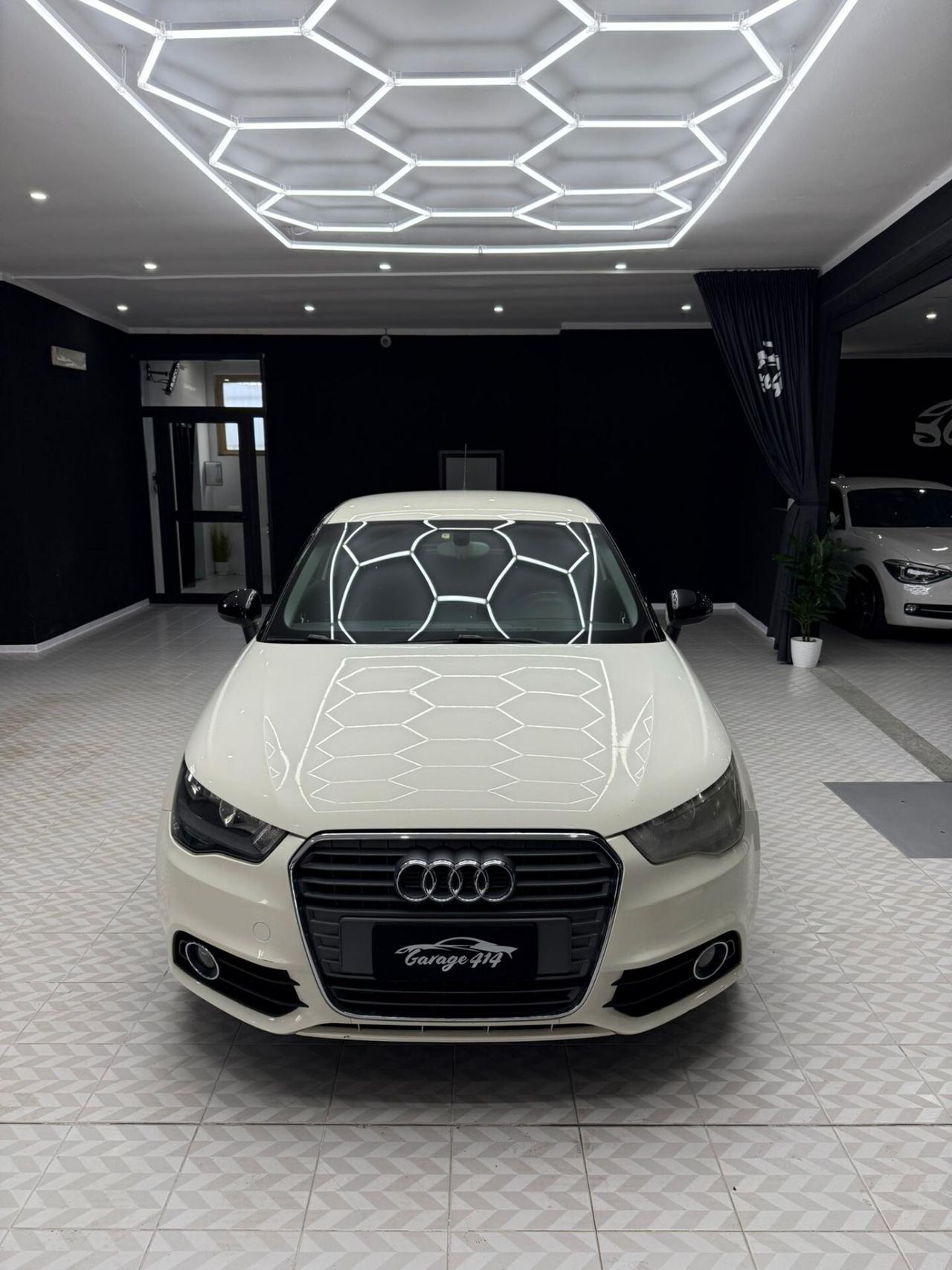 Audi A1 1.6 TDI S tronic Ambition