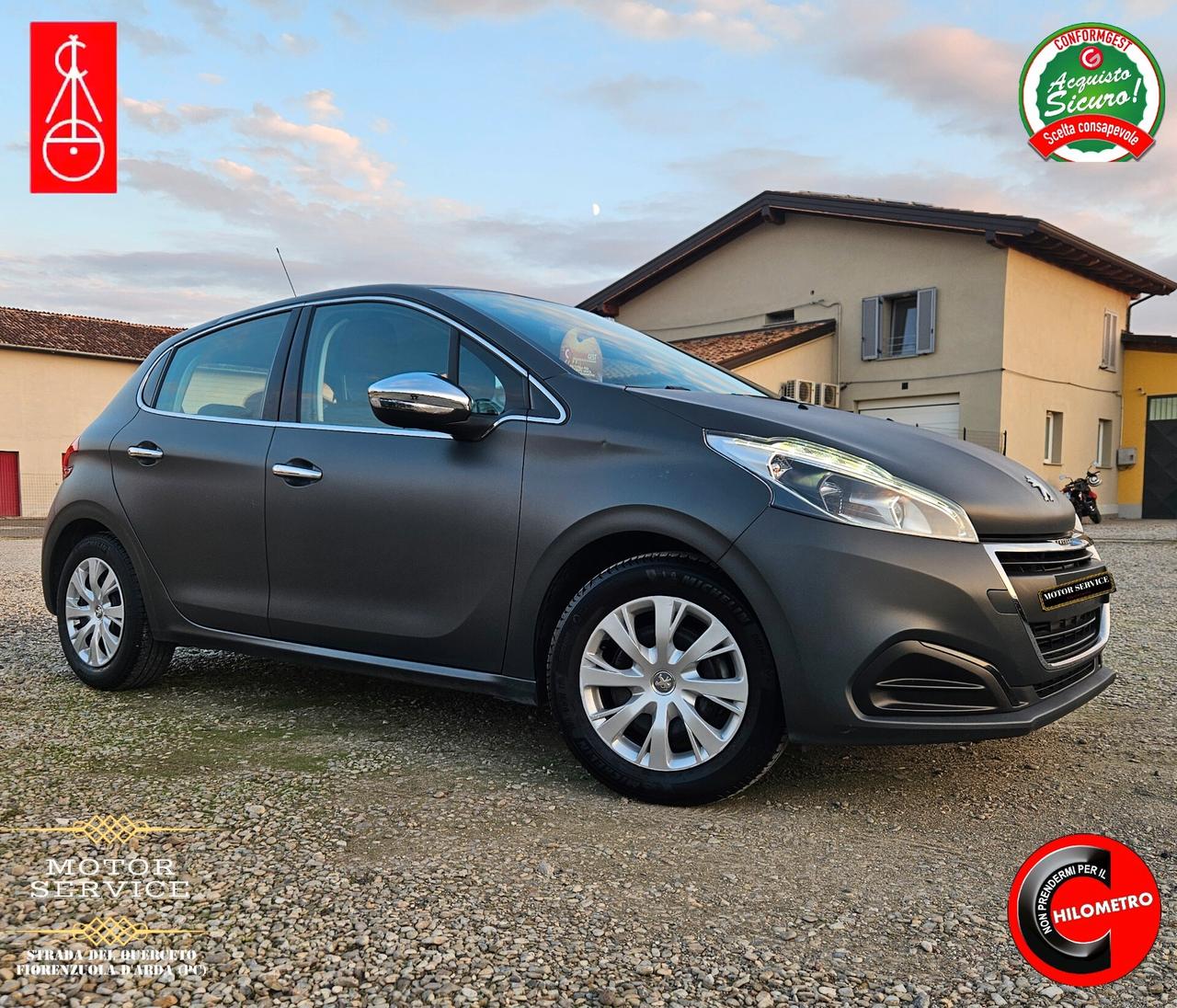 Peugeot 208 VERNICE OPACA KM DOCUMENTATI DA 89€ MESE