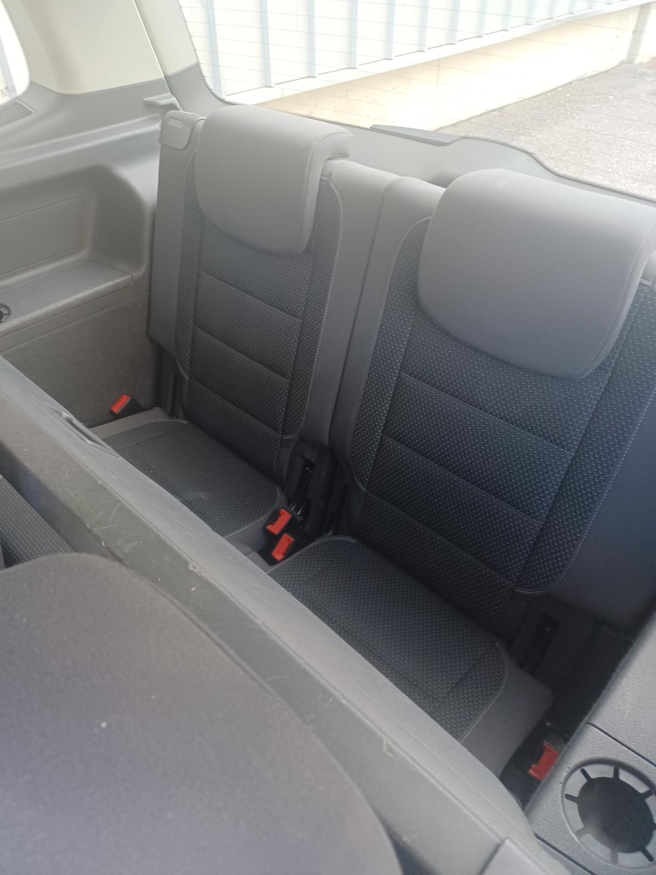 Volkswagen Touran 1.6 TDI Comfortline