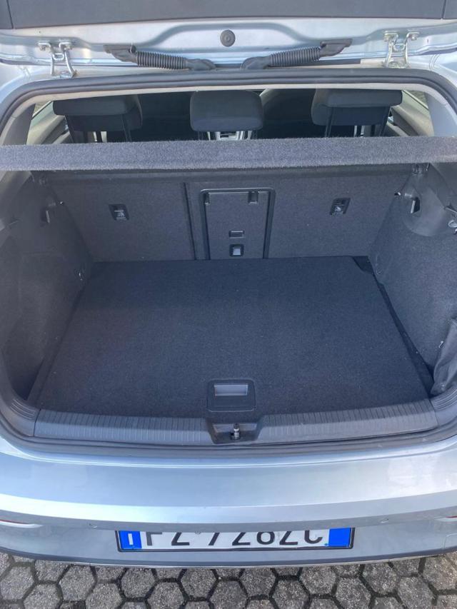 VOLKSWAGEN Golf 1.5 TSI EVO ACT Style NEO PATENTATO