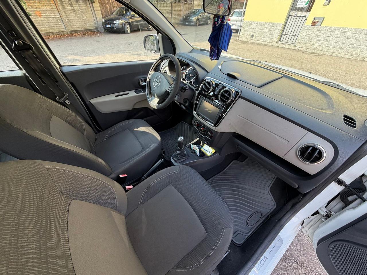 Dacia Lodgy 1.6 MPI 85cv 7 POSTI #50753