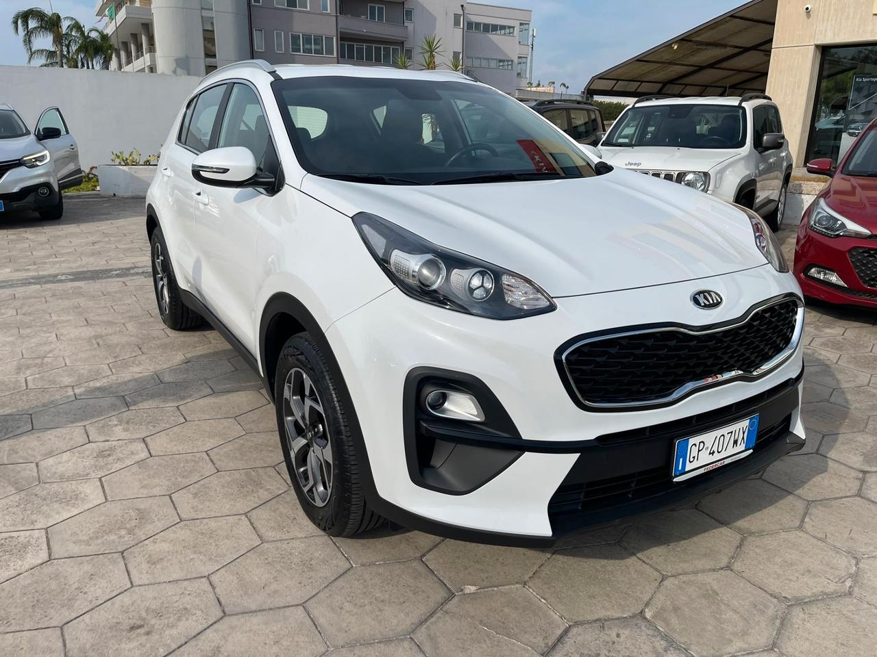 KIA SPORTAGE 1.6 MHEV, AUTOMATICA, 22MILAKM