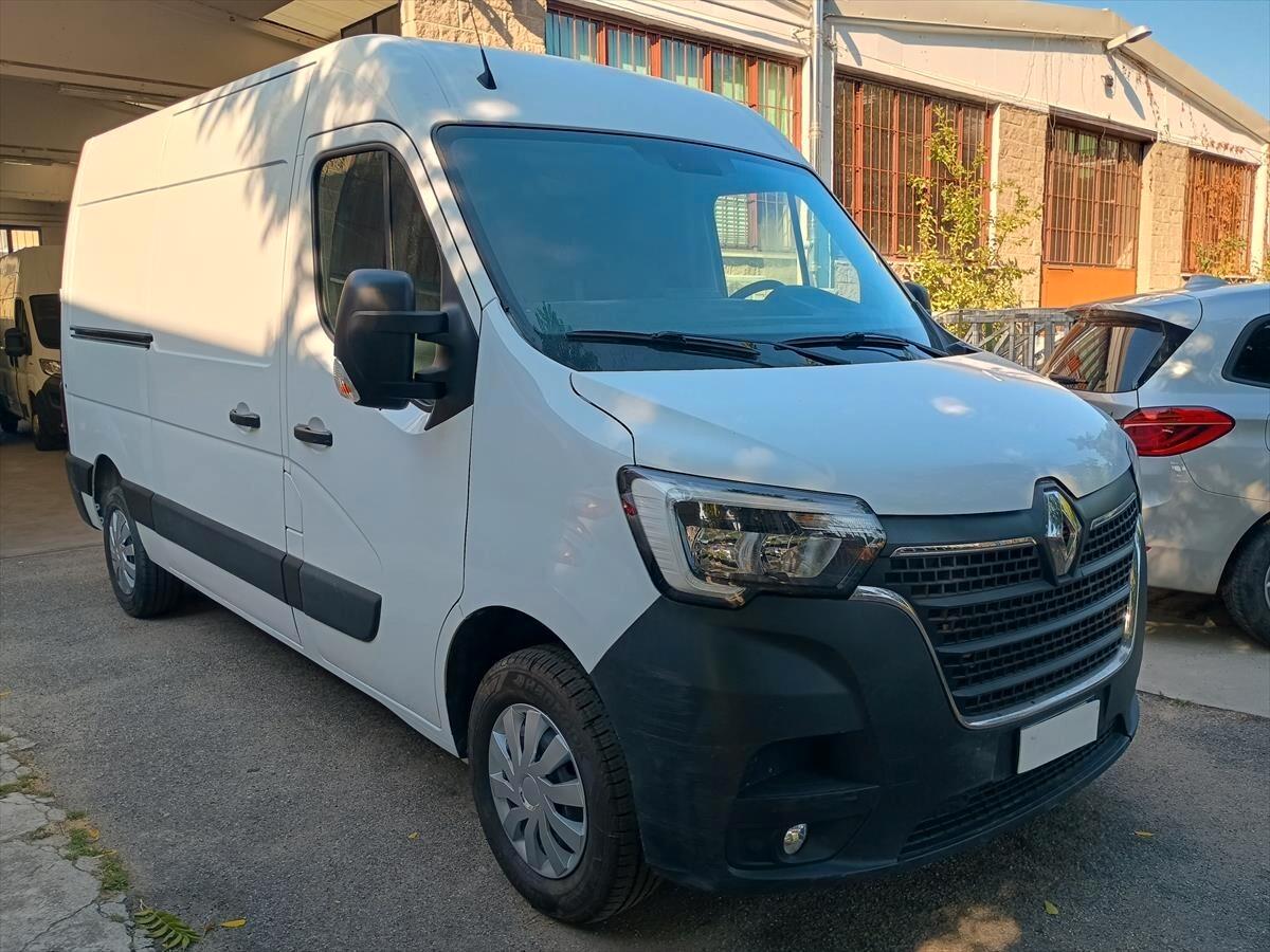 Renault Master 2.3 dci Alto euro 6D 135cv L2H2