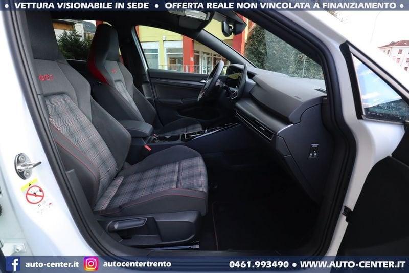 Volkswagen Golf 8.5 GTI DSG 2.0 TSI 19 Black Pack IQ.LIGHT