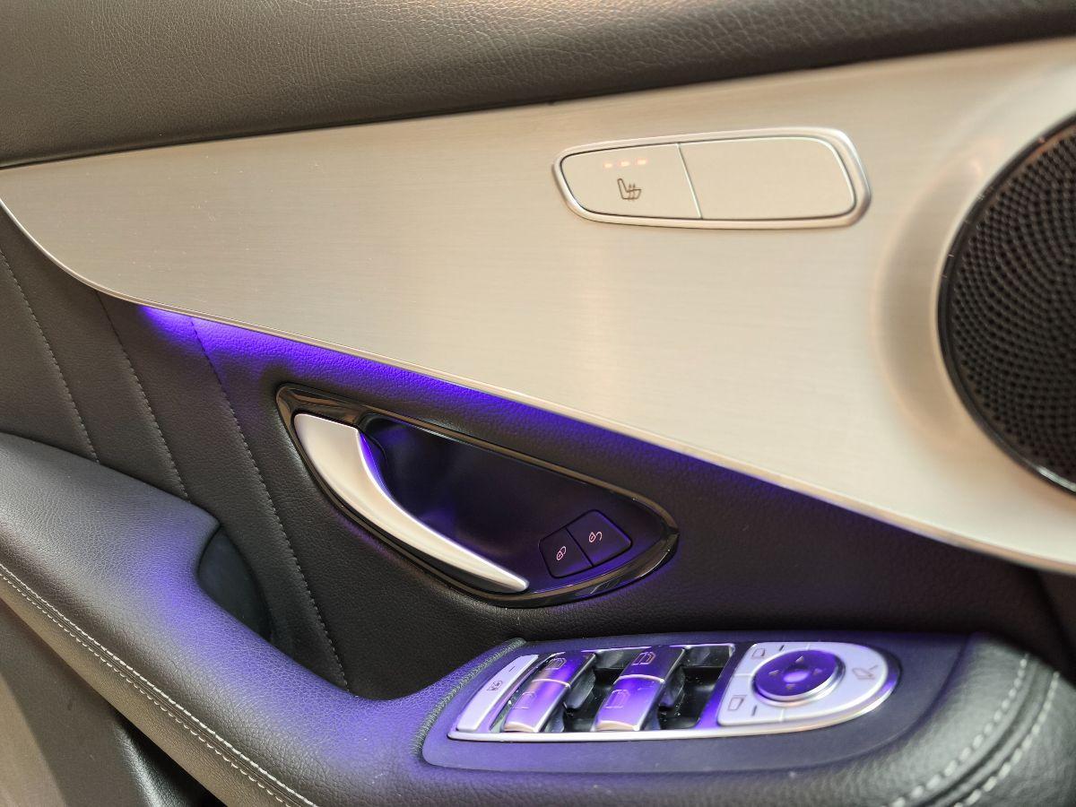 MERCEDES GLC 220 d 4Matic Premium Plus AMG Luci Ambient Gancio