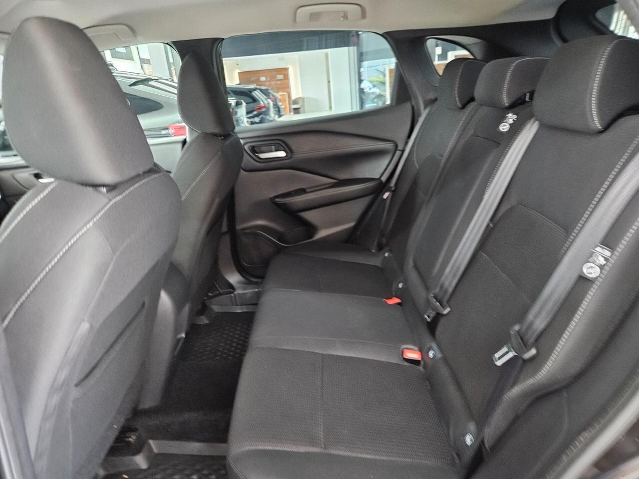 Nissan Qashqai 1.3 mhev Business 2wd 158cv xtronic - IVA ESPOSTA