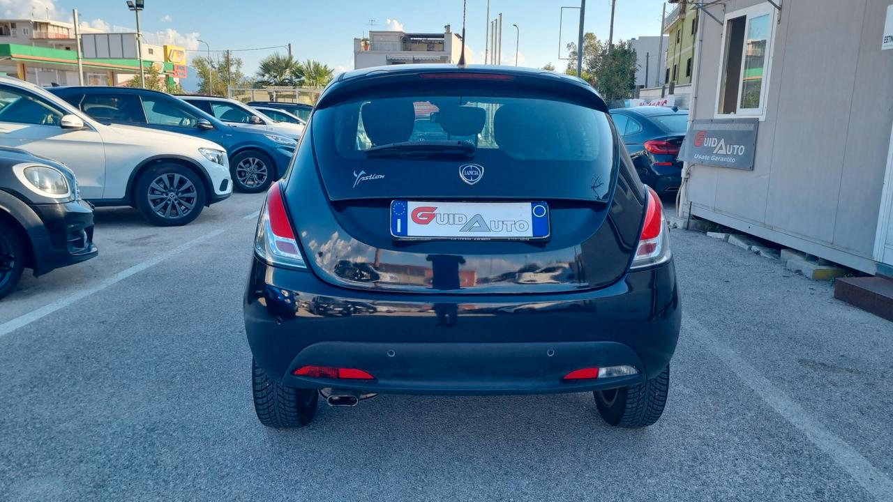Lancia Ypsilon 1.2 69 CV 5 porte GPL Ecochic Gold