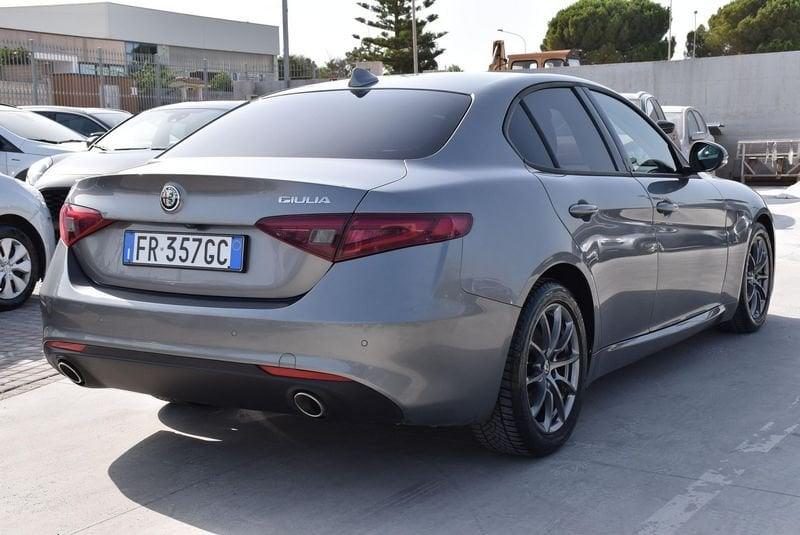 Alfa Romeo Giulia 2.2 Turbodiesel 180 CV Super
