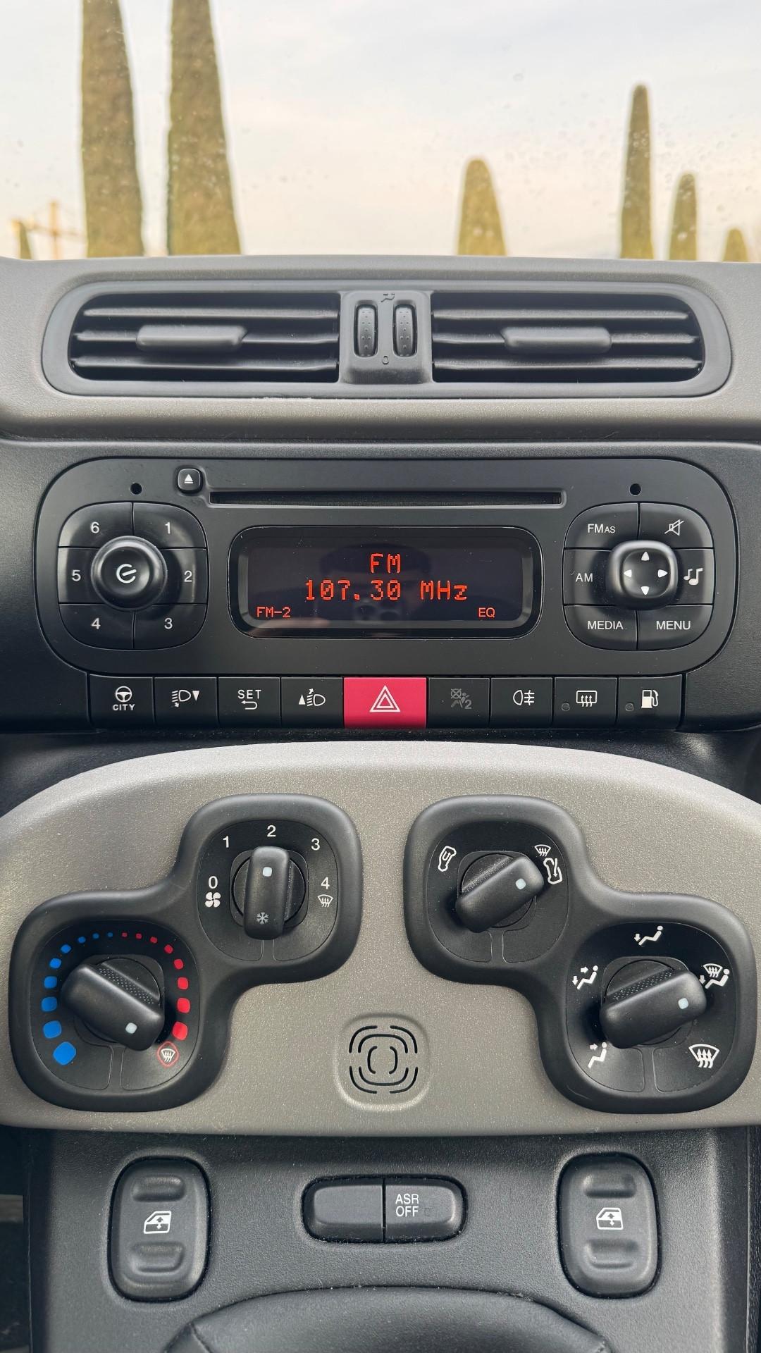 Fiat Panda 0.9 TwinAir Benzina/Metano – 2015