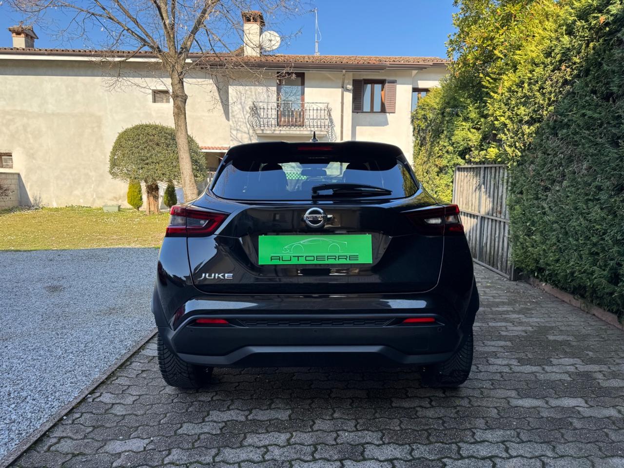 Nissan Juke 1.0 DIG-T 114 CV DCT Tekna