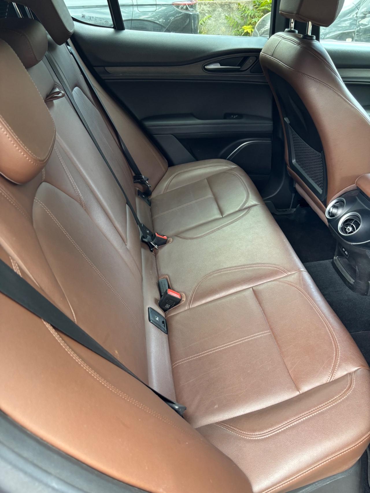Alfa Romeo Stelvio 2.2 Turbodiesel 210 CV AT8 Q4 Ti