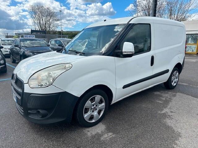 Fiat Doblo 1.6 mjt 105cv E5 IVA ESCLUSA