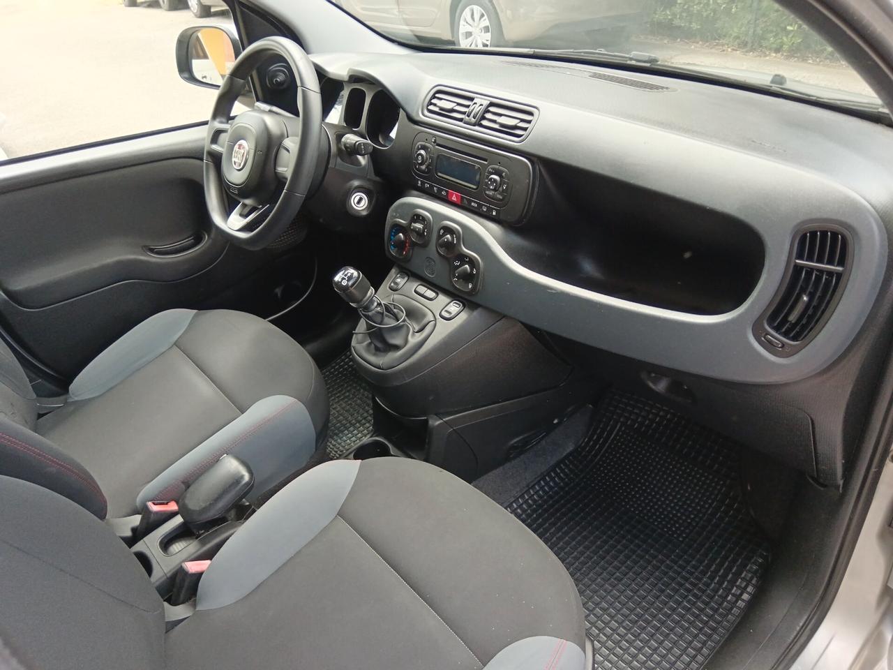 Fiat Panda 1.2 69CV LOUNGE GPL