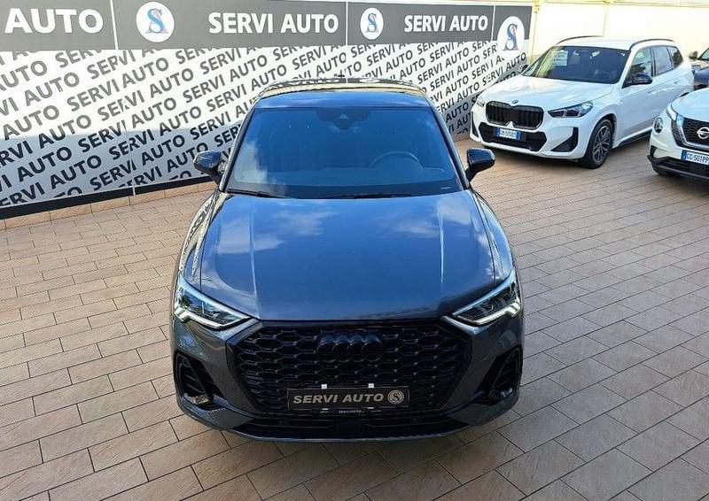 Audi Q3 SPB 35 TDI S tronic Identity Black