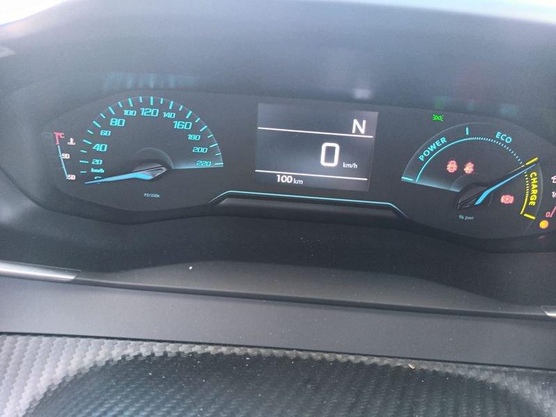 Peugeot 2008 Hybrid 1.2 Style 110 CV e-DCS6 auto