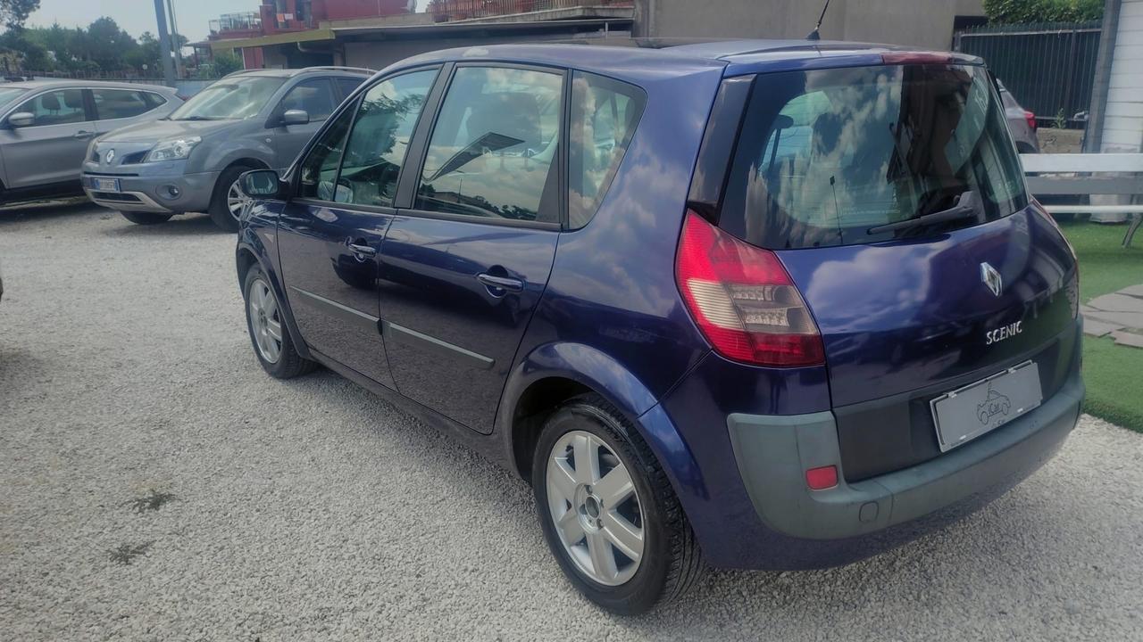 Renault Scenic Grand Scénic 1.5 dCi/105CV Pack