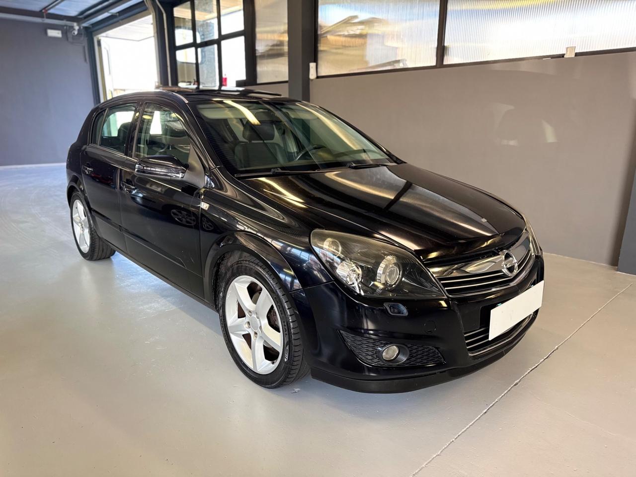 Opel Astra 1.7 CDTI 101CV 5 porte Cosmo