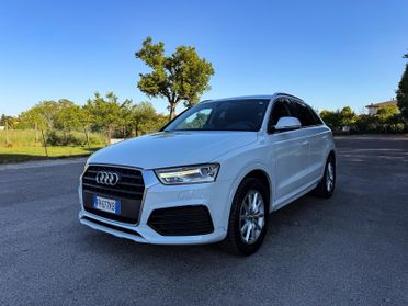 Audi Q3 2.0 TDI 120 CV Sport