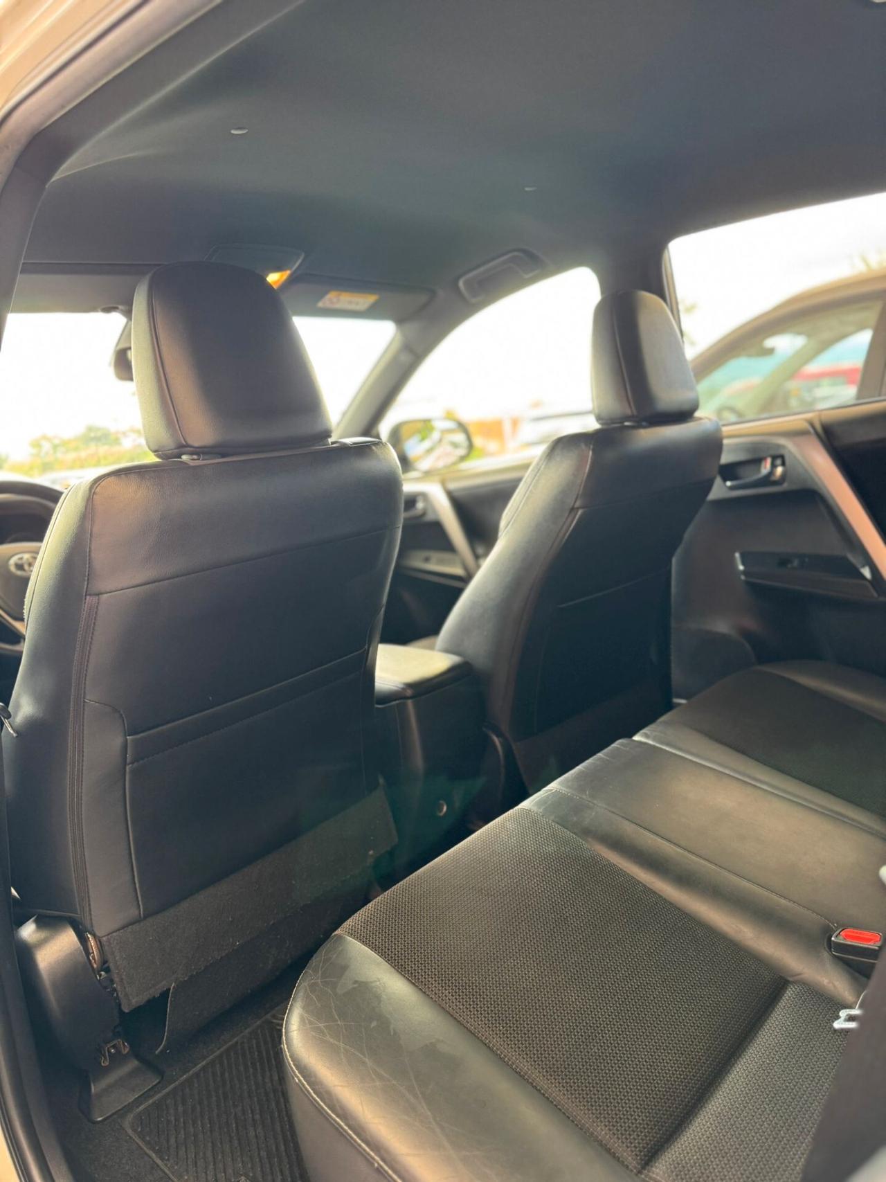 Toyota RAV 4 RAV4 2.0 D-4D 2WD Lounge