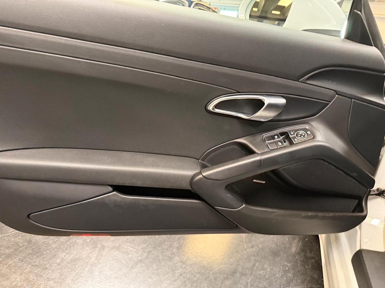 Porsche 718 Cayman 2.0
