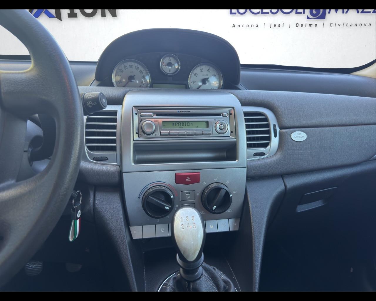 LANCIA Ypsilon 2ª serie - Ypsilon 1.2 Oro Giallo