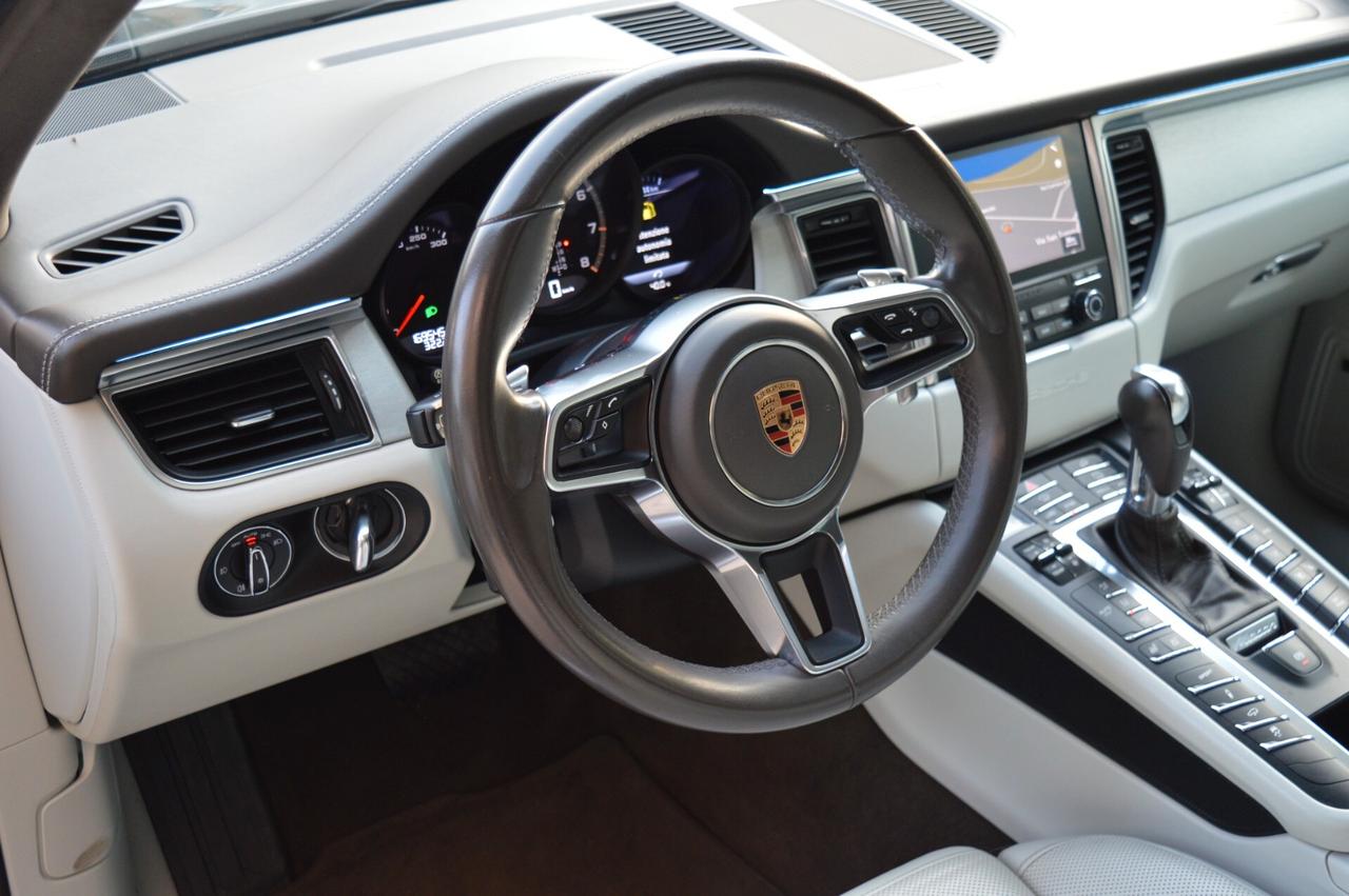 Porsche Macan 3.6 Turbo