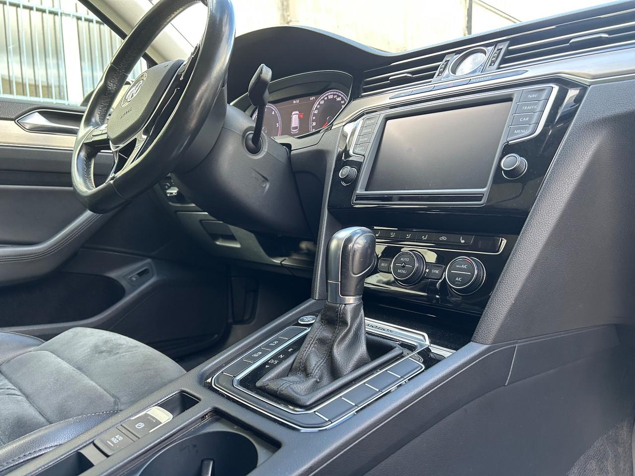 Volkswagen Passat 2.0 TDI 4MOTION °LEGGI NOTE°