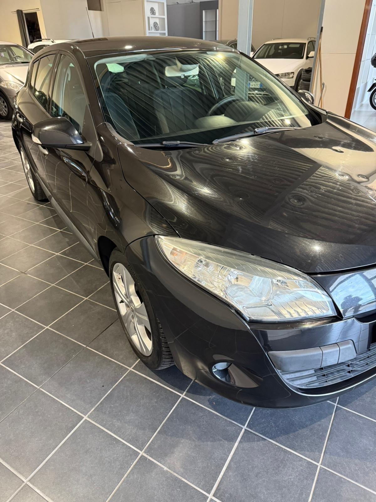 Renault Mégane 1.5 -NEOPATENTATI