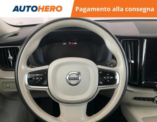 VOLVO XC60 B4 (d) AWD Geartronic Inscription