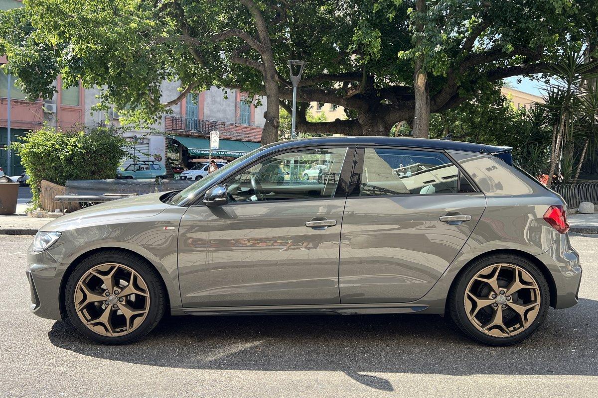 AUDI A1 SPB 25 TFSI Identity Black