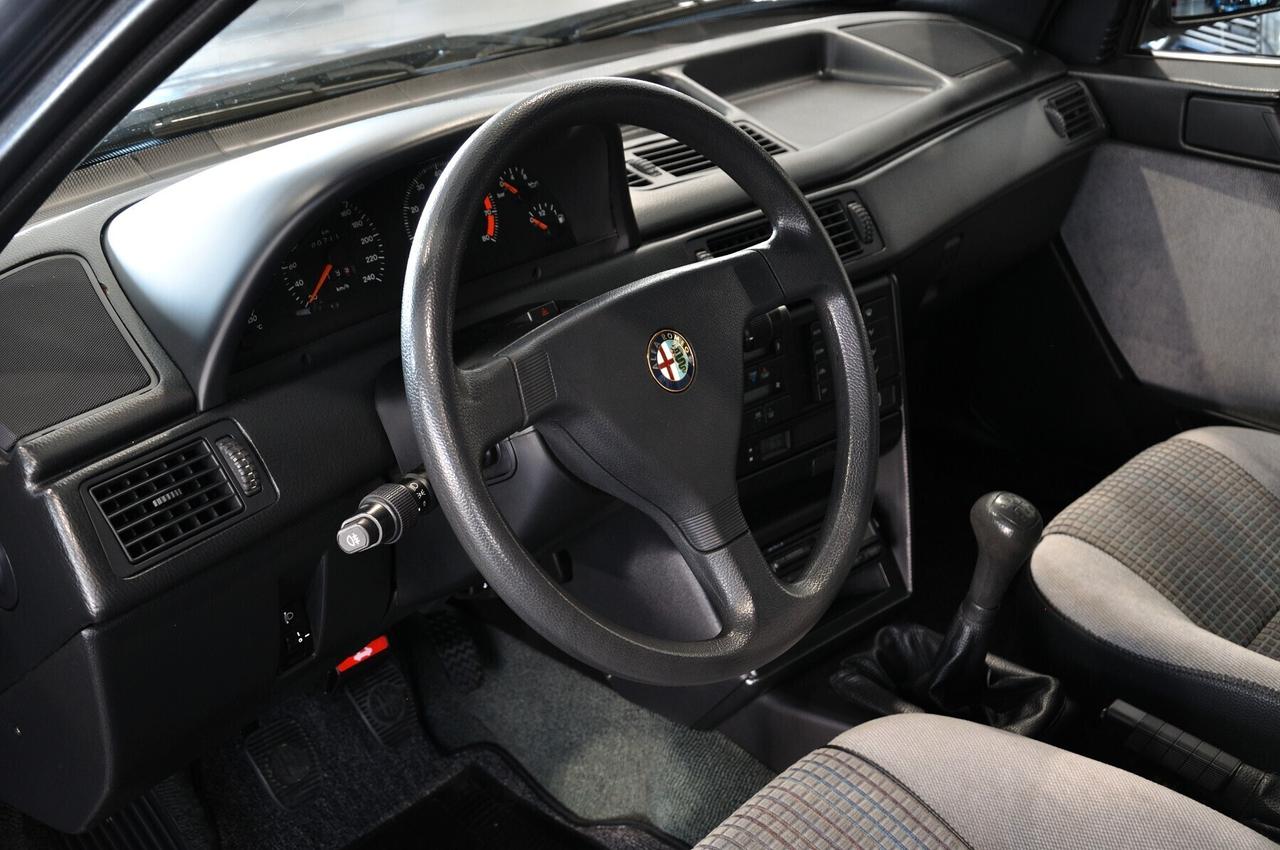 Alfa Romeo 155 1.8i Twin Spark cat Clima CRS supertagliandata