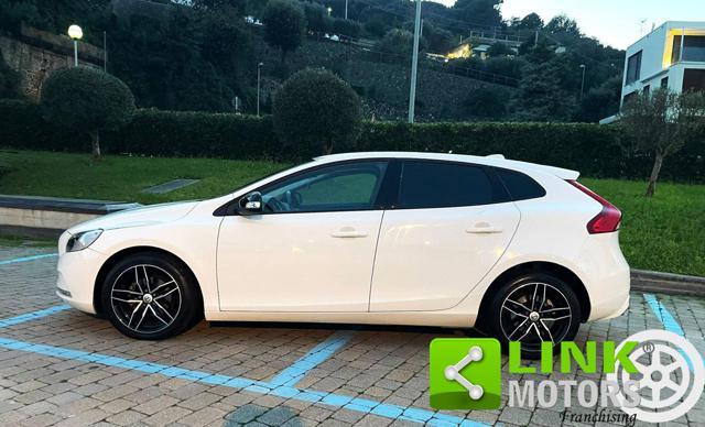 VOLVO V40 2.0 D2 Kinetic my17 120cv