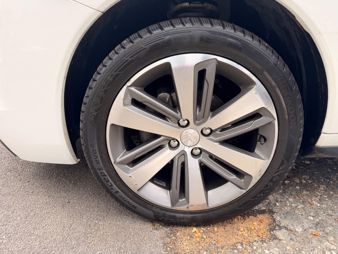 Peugeot 3008 1.6 HDi Allure POCHISSIMI KM